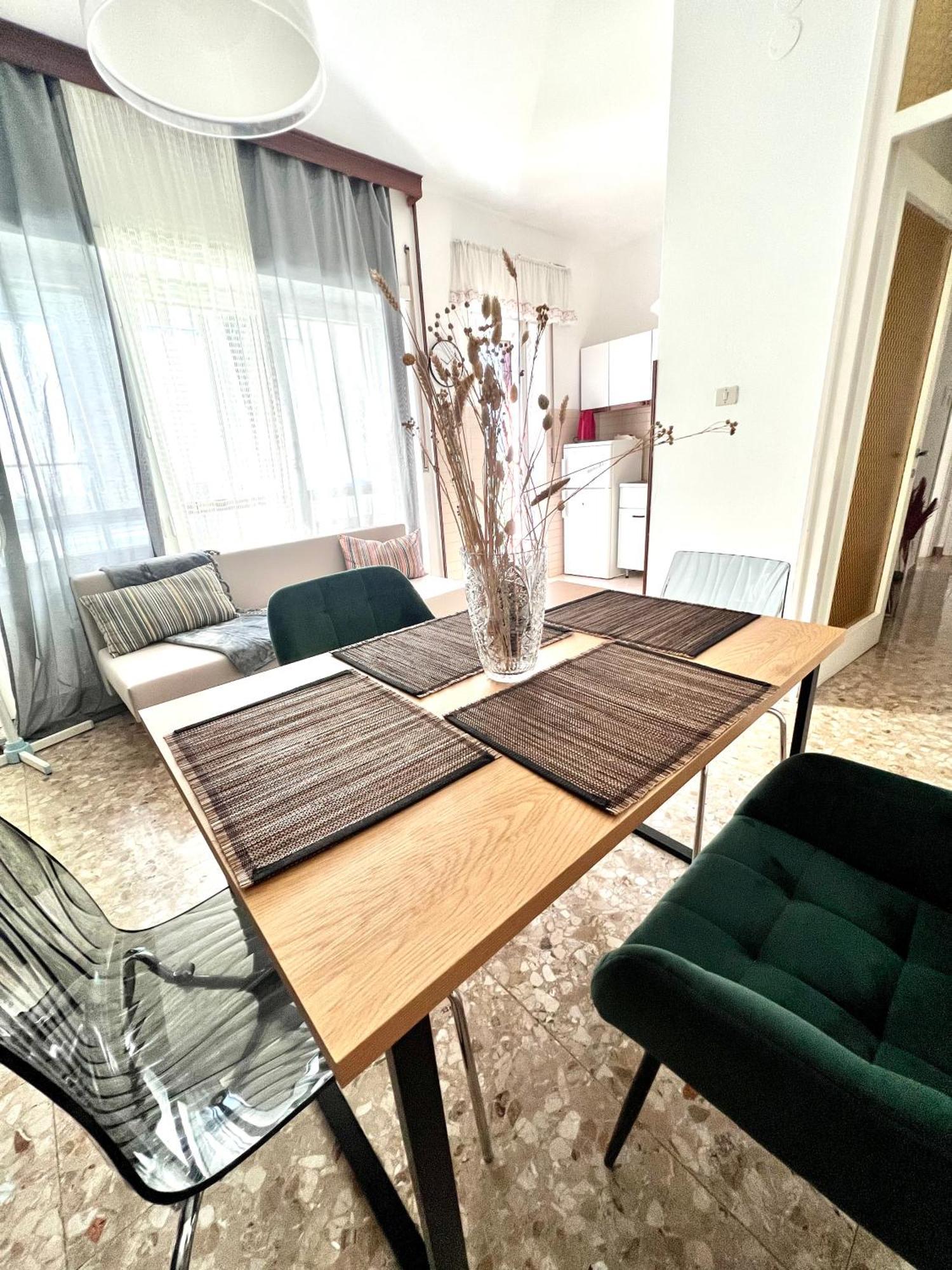 Ultimo Piano Con Parcheggio Apartman Trieszt Kültér fotó